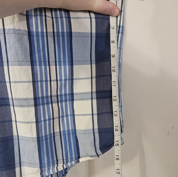 Cabelas Blue And White Plaid Button Down Polo Shirt! - Picture 7 of 7